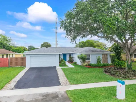1320 NW 76th Avenue Plantation FL 33322
