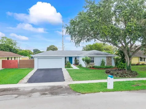 1320 NW 76th Avenue Plantation FL 33322