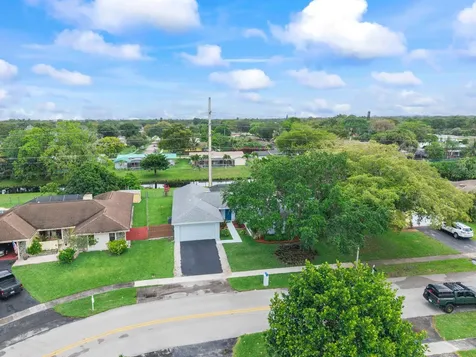 1320 NW 76th Avenue Plantation FL 33322