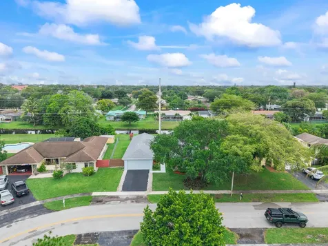 1320 NW 76th Avenue Plantation FL 33322