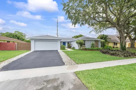 1320 NW 76th Avenue Plantation FL 33322