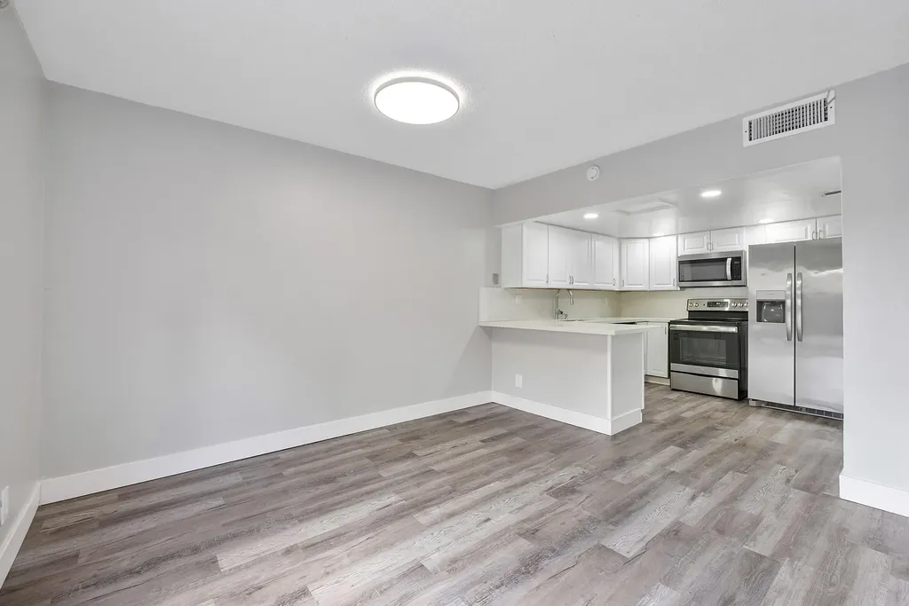 6659 SW 41st Place Davie FL 33314