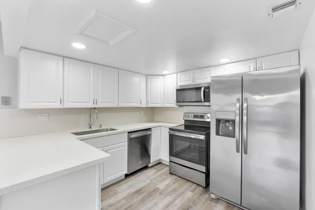 6659 SW 41st Place Davie FL 33314