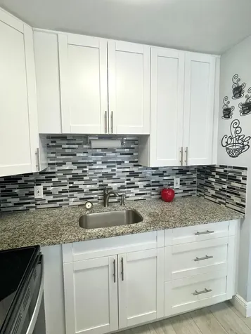 107 Kent G West Palm Beach FL 33417