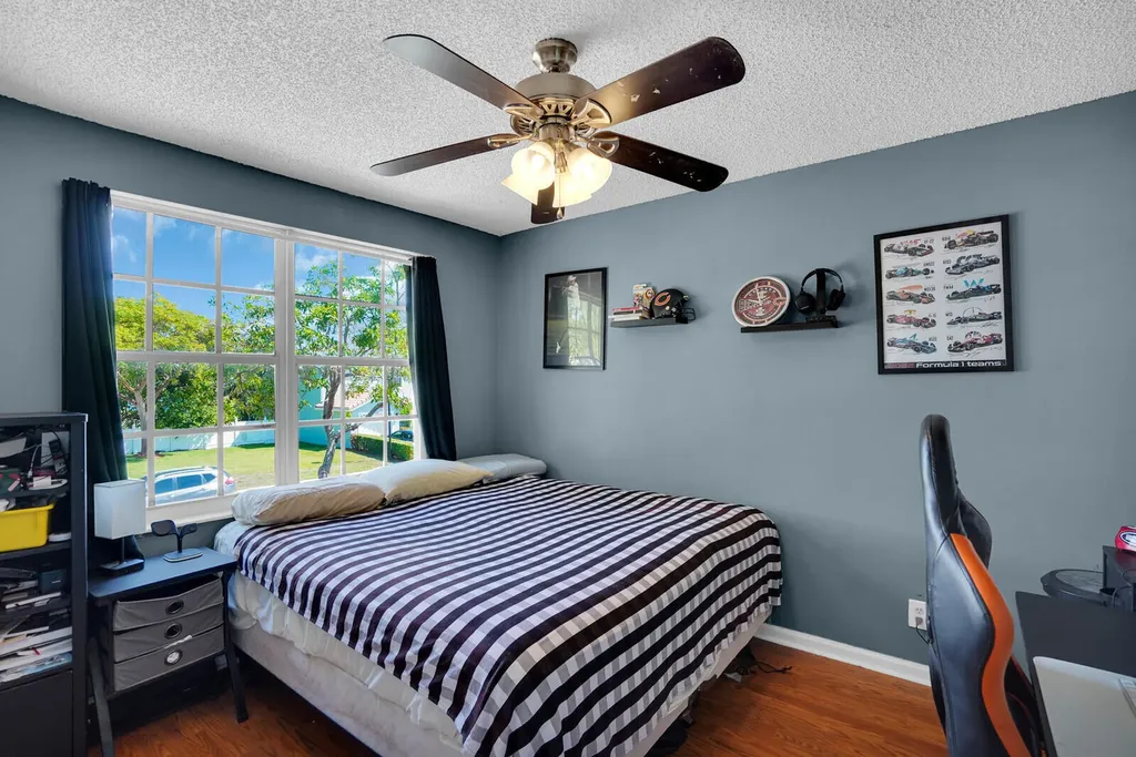3331 Commodore Court West Palm Beach FL 33411