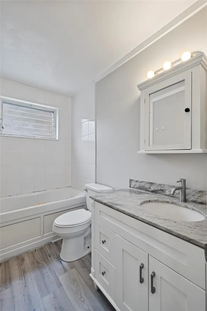 2130 NE 42nd Court Lighthouse Point FL 33064