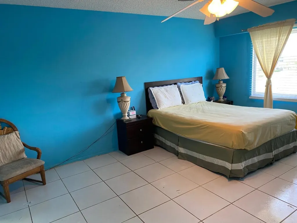 13100 SW 11th Court SW Pembroke Pines FL 33027