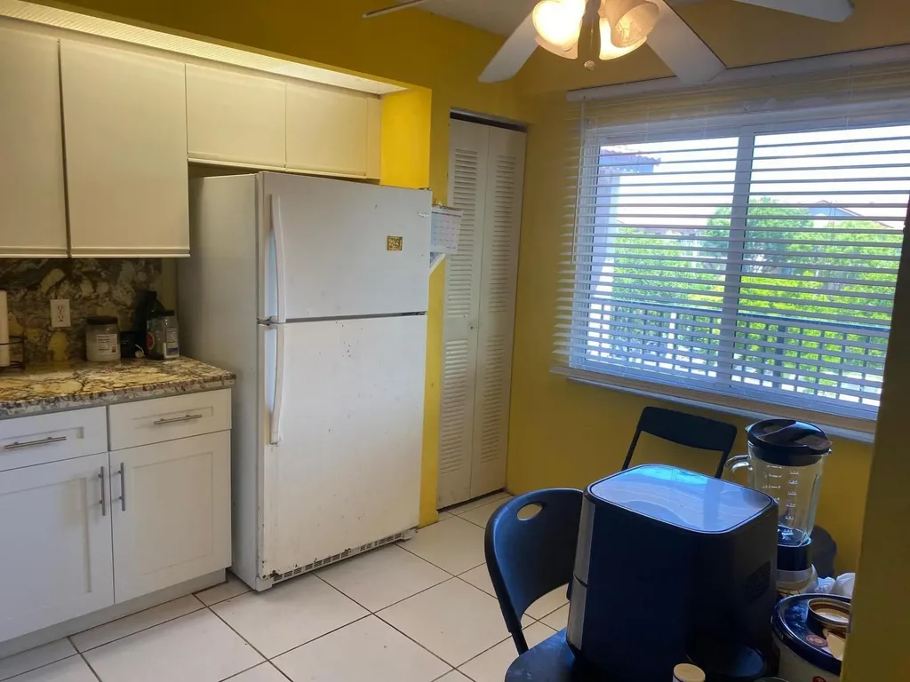 13100 SW 11th Court SW Pembroke Pines FL 33027