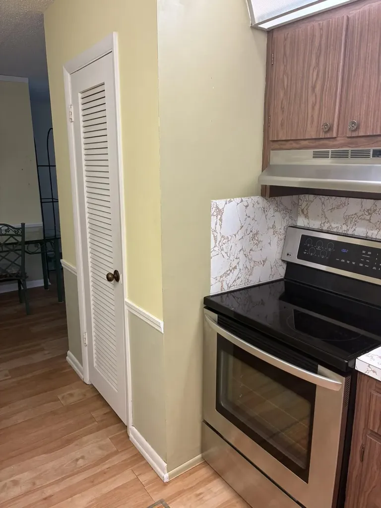 659 W Oakland Park Boulevard Oakland Park FL 33311
