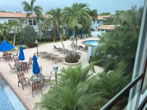 659 W Oakland Park Boulevard Wilton Manors FL 33311