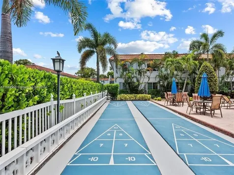 659 W Oakland Park Boulevard Wilton Manors FL 33311