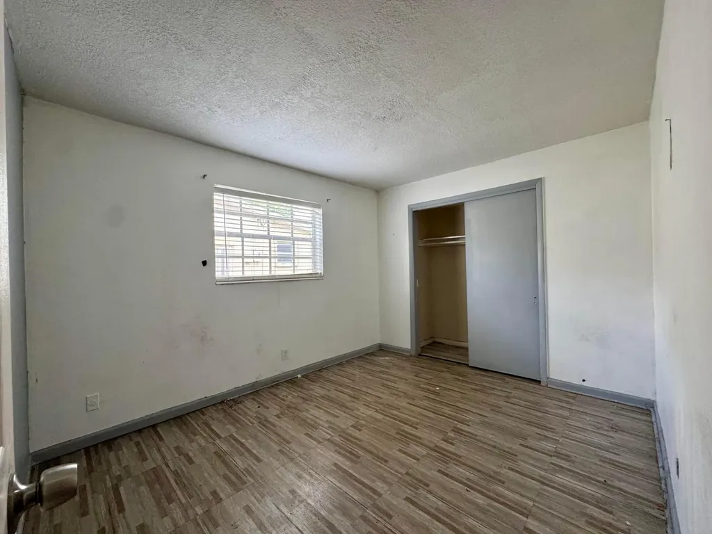3941 NW 36th Terrace Lauderdale Lakes FL 33309