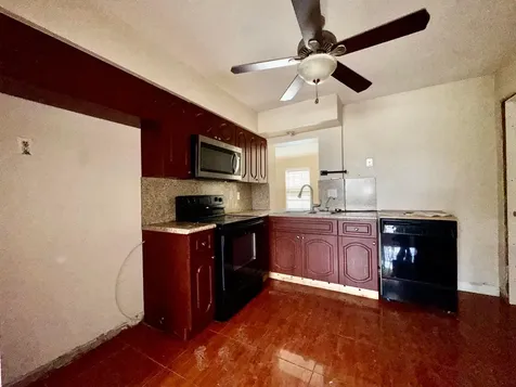3941 NW 36th Terrace Lauderdale Lakes FL 33309