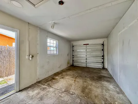 3941 NW 36th Terrace Lauderdale Lakes FL 33309