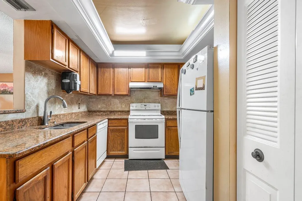 2780 Norfolk Pine Court Lake Worth FL 33462