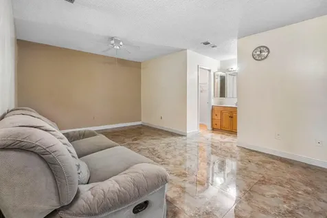 2780 Norfolk Pine Court Lake Worth FL 33462