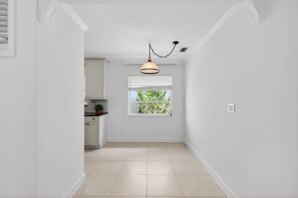 201 Del Rio Boulevard Boca Raton FL 33432