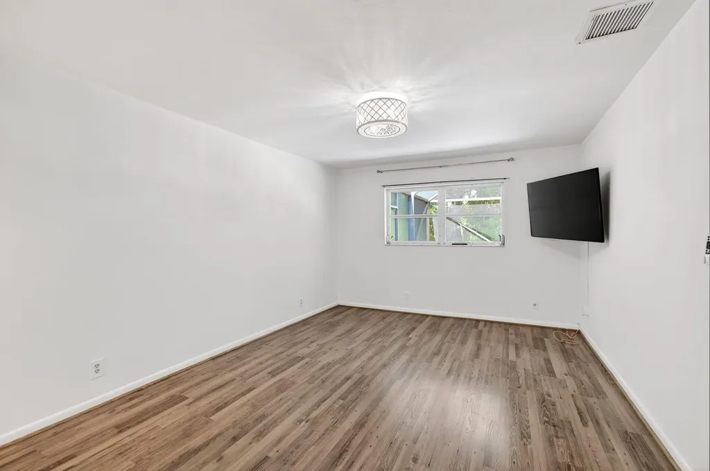 201 Del Rio Boulevard Boca Raton FL 33432