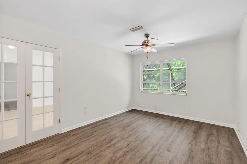 201 Del Rio Boulevard Boca Raton FL 33432