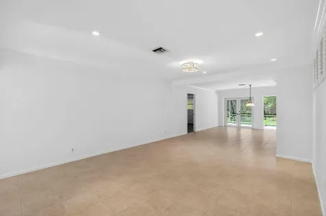 201 Del Rio Boulevard Boca Raton FL 33432