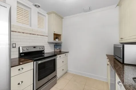 201 Del Rio Boulevard Boca Raton FL 33432