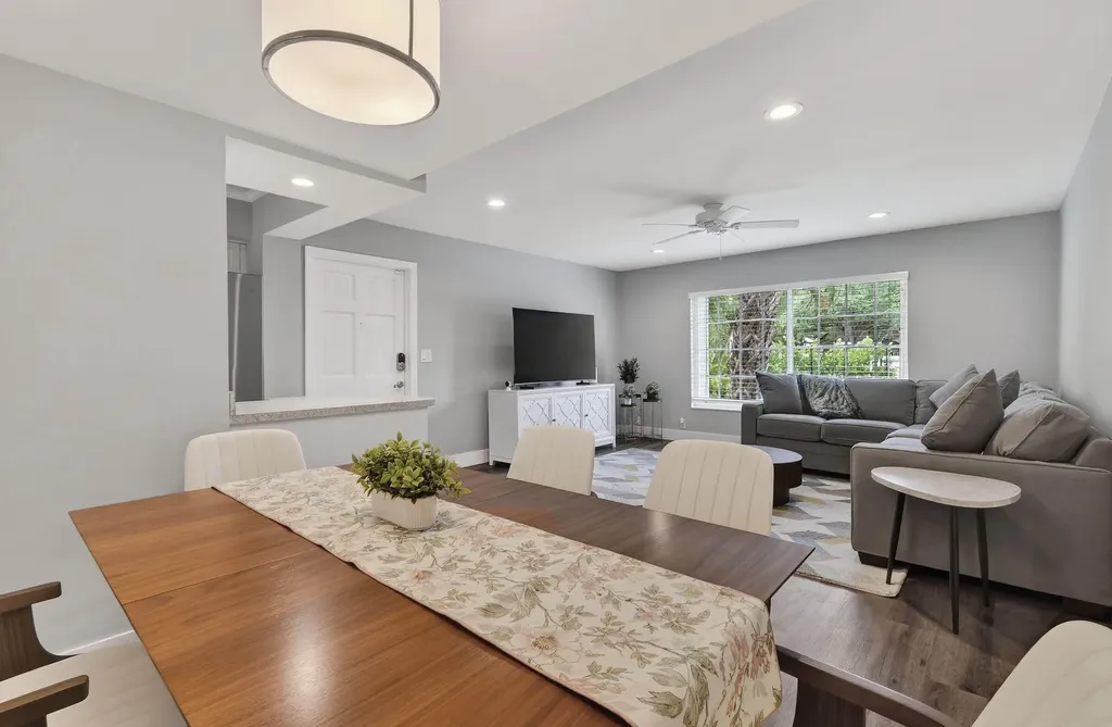 11521 Landing Place North Palm Beach FL 33408