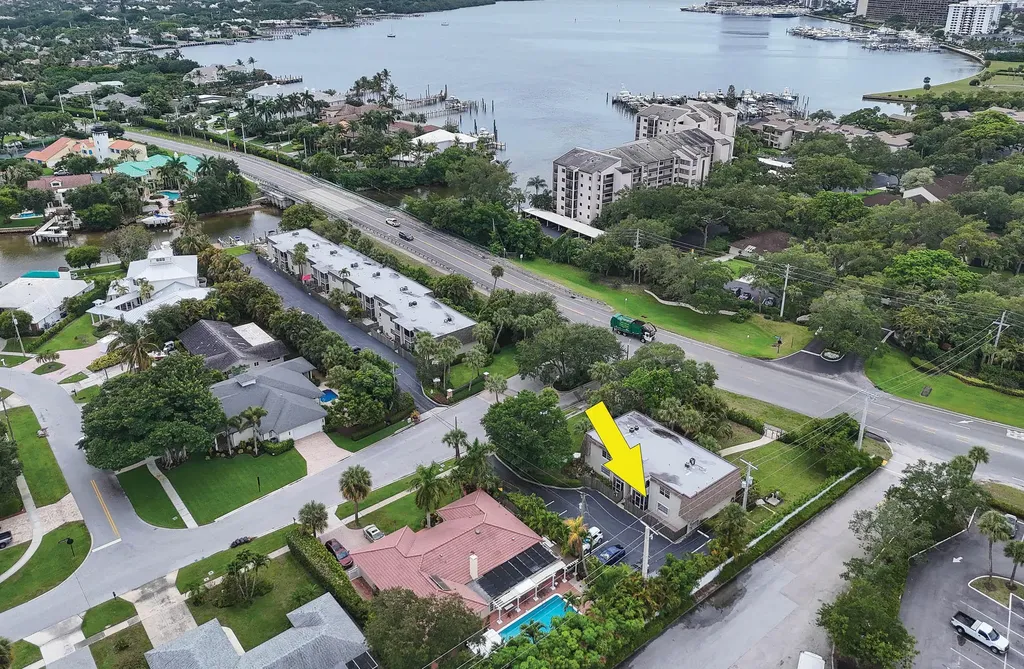 11521 Landing Place North Palm Beach FL 33408
