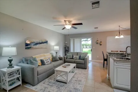 6633 Old Farm Trail Boynton Beach FL 33437