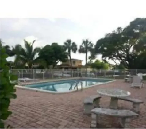 151 SE 6th Avenue Pompano Beach FL 33060