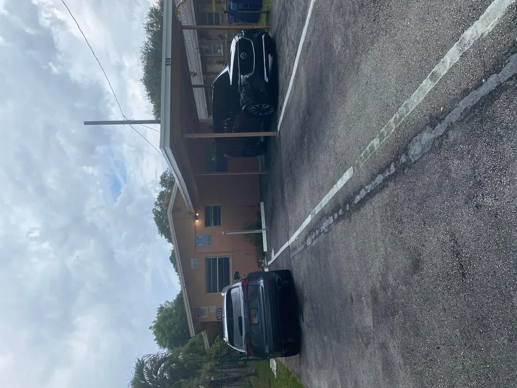 519 NW 21st Terrace Fort Lauderdale FL 33311