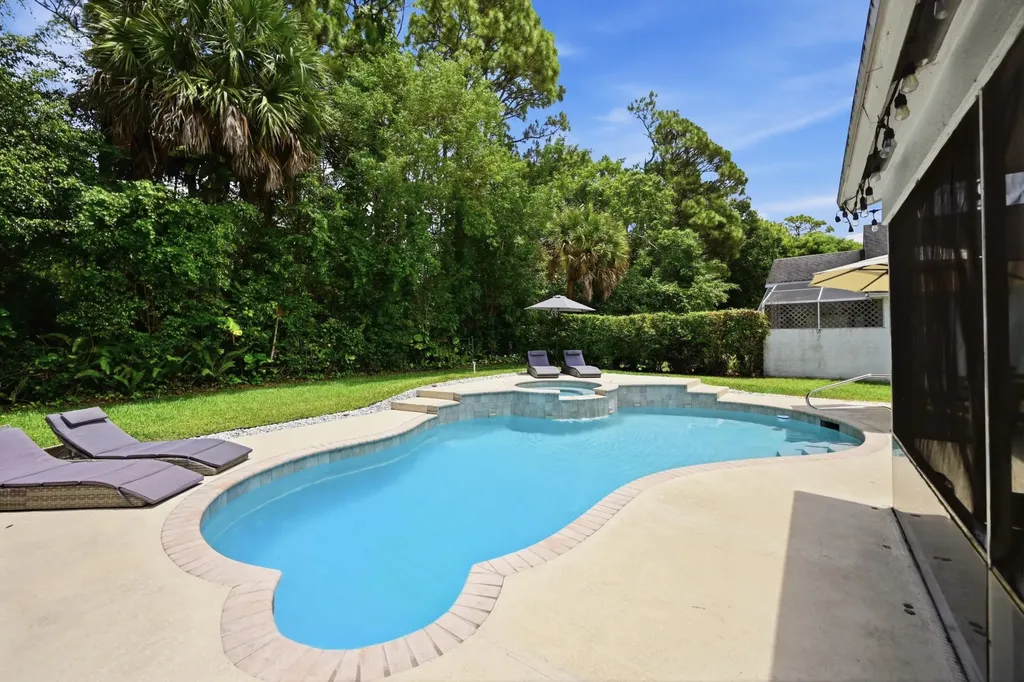 15073 Oak Chase Court Wellington FL 33414