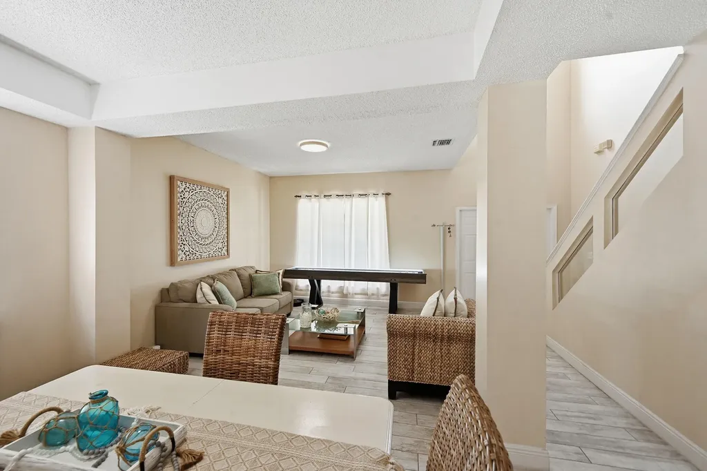 15073 Oak Chase Court Wellington FL 33414