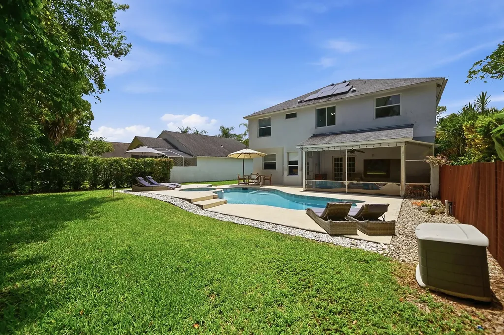 15073 Oak Chase Court Wellington FL 33414