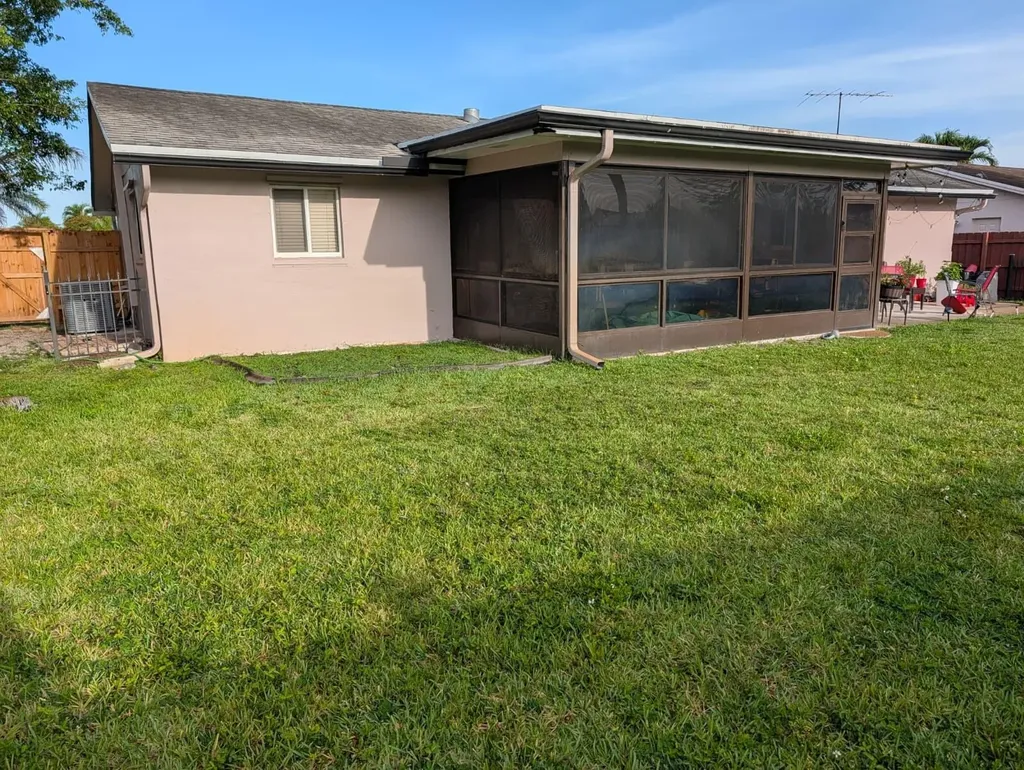 22776 Neptune Road Boca Raton FL 33428