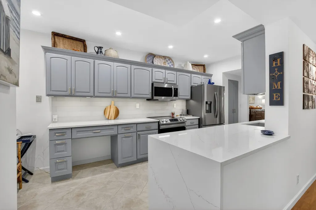 900 Greensward Lane Delray Beach FL 33445