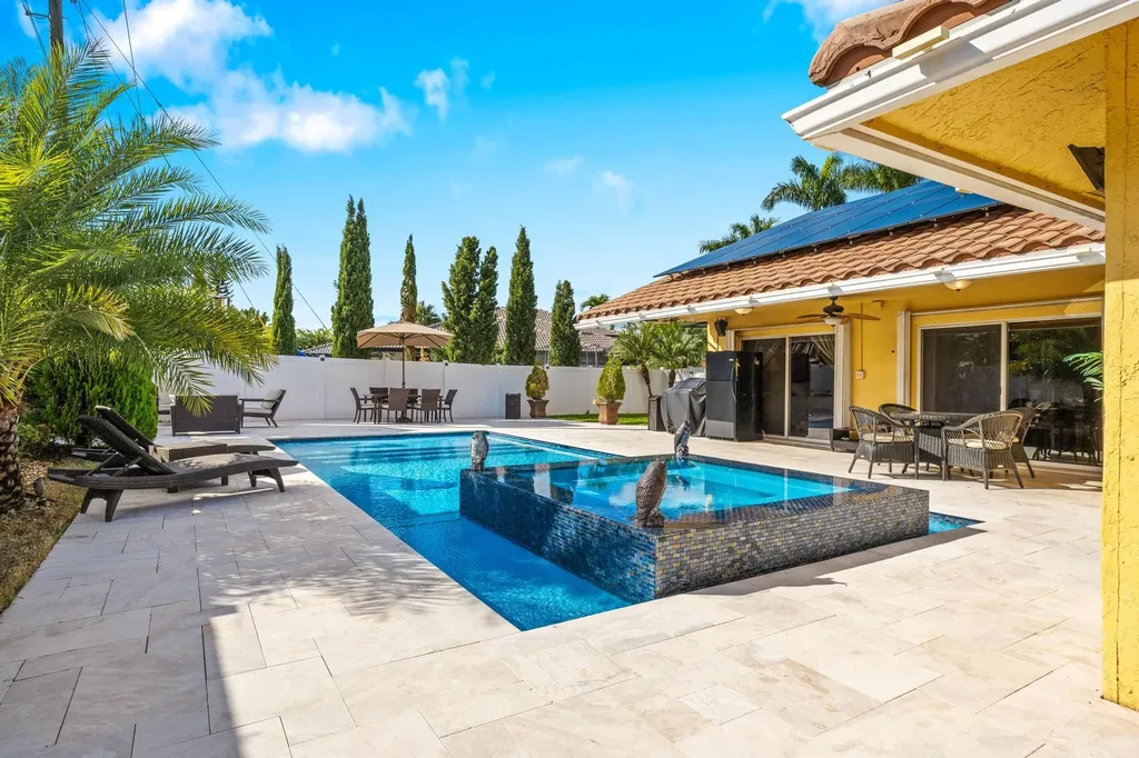 22071 Martella Avenue Boca Raton FL 33433