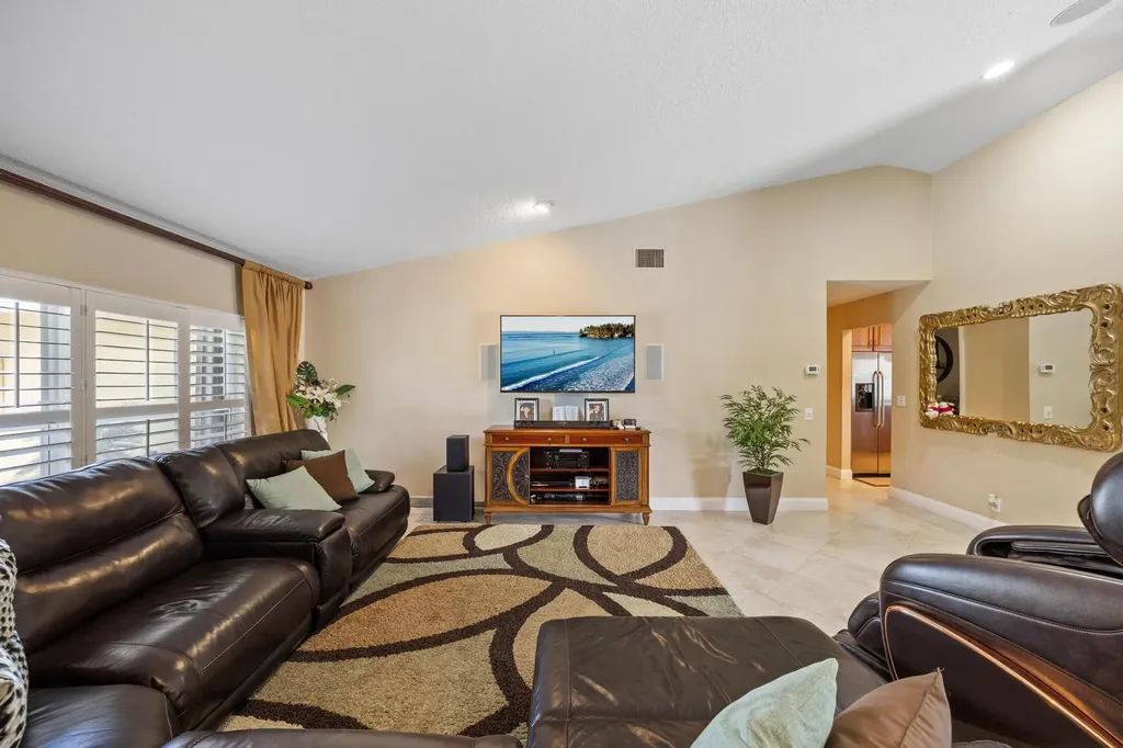 22071 Martella Avenue Boca Raton FL 33433