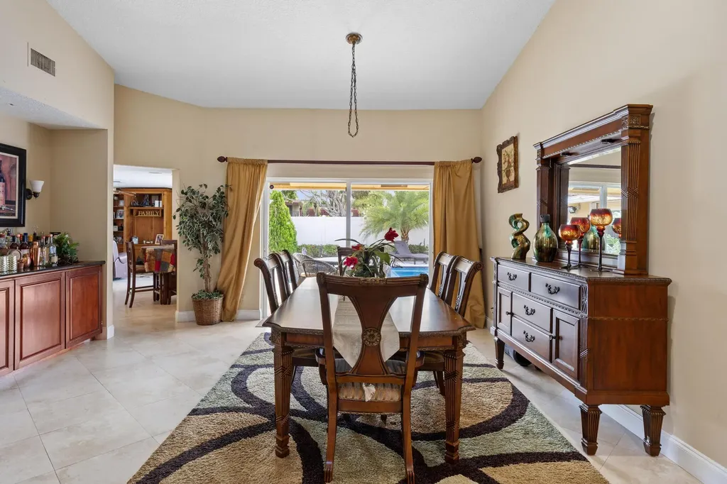 22071 Martella Avenue Boca Raton FL 33433