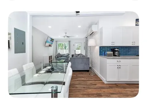 700 NE 17th Way Fort Lauderdale FL 33304