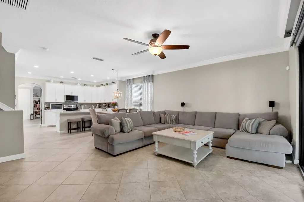9062 Gulf Cove Drive Wellington FL 33467