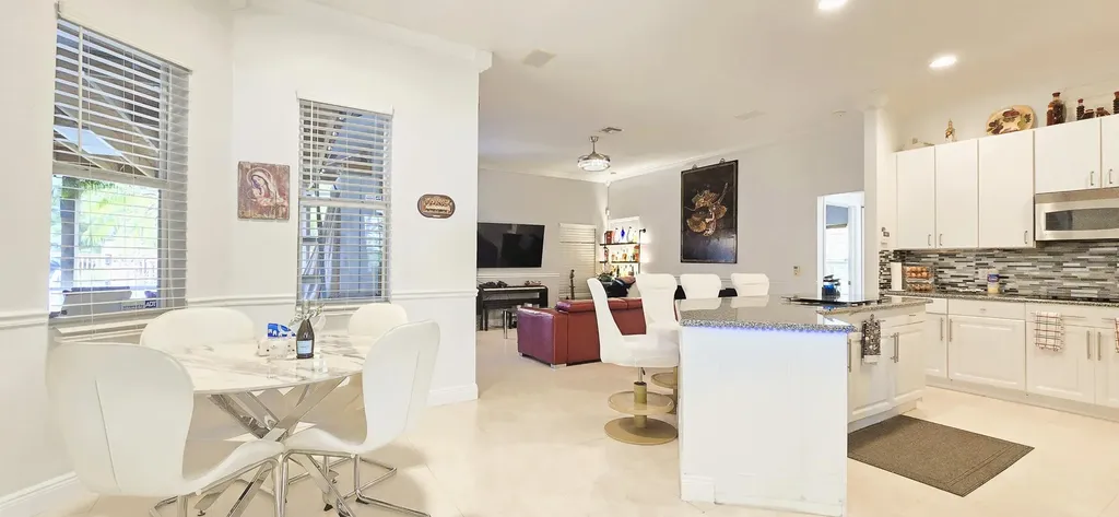 15056 Temple Boulevard The Acreage FL 33470
