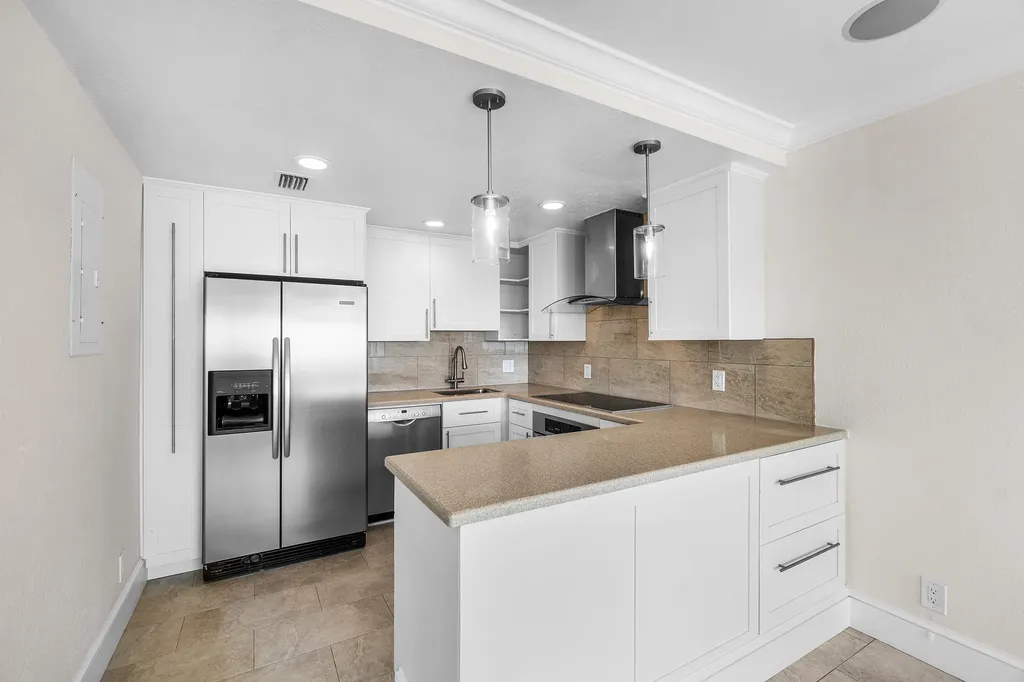 250 S Ocean Boulevard Delray Beach FL 33483
