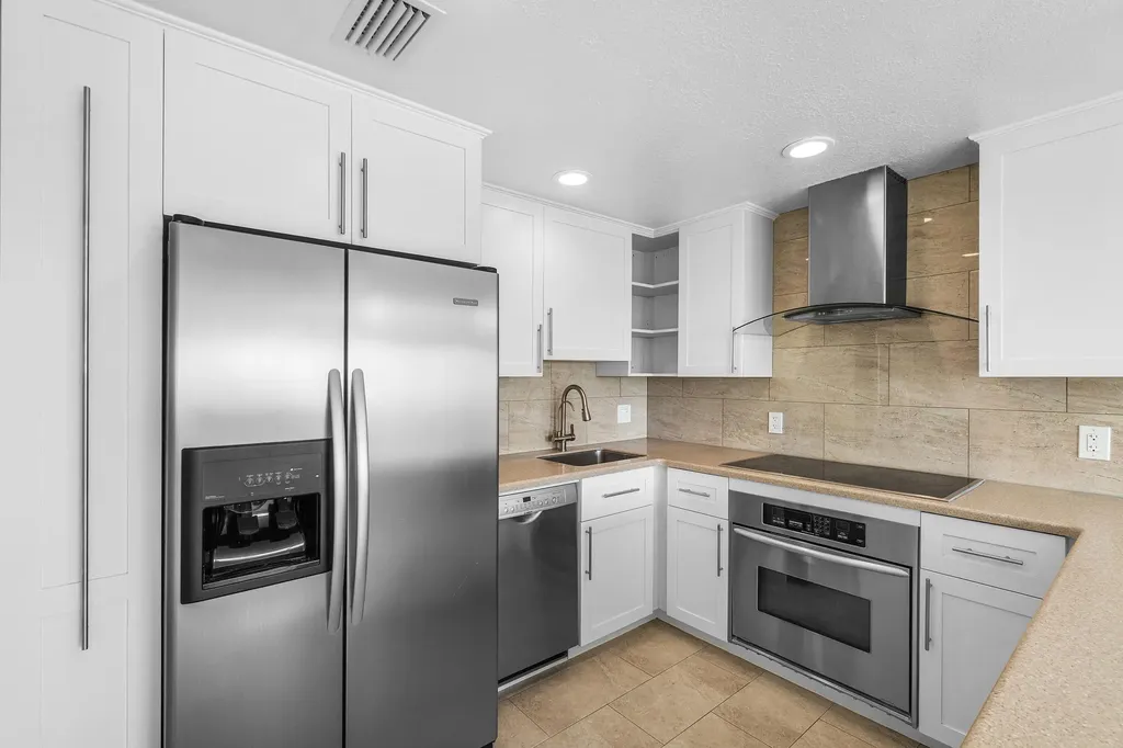 250 S Ocean Boulevard Delray Beach FL 33483