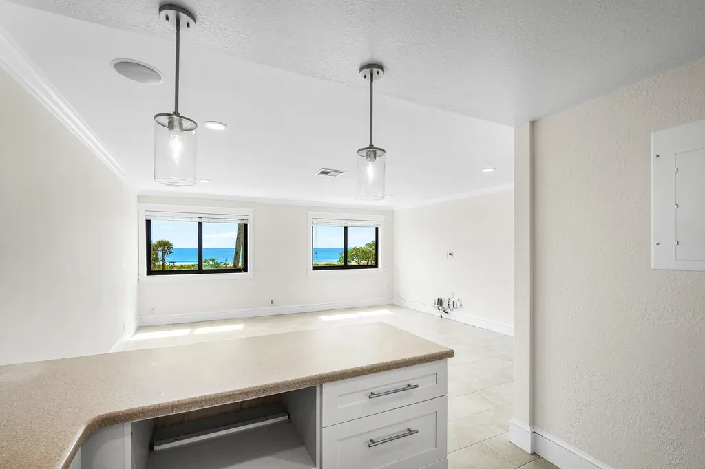 250 S Ocean Boulevard Delray Beach FL 33483