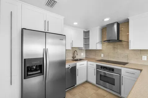 250 S Ocean Boulevard Delray Beach FL 33483
