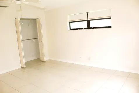4450 Nutmeg Tree Lane Boynton Beach FL 33436