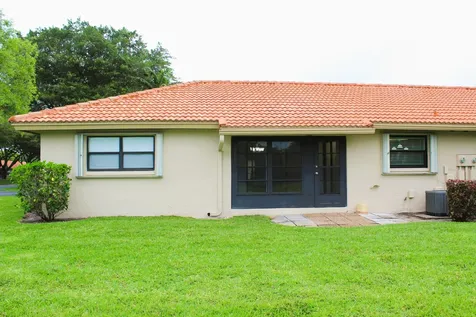 4450 Nutmeg Tree Lane Boynton Beach FL 33436