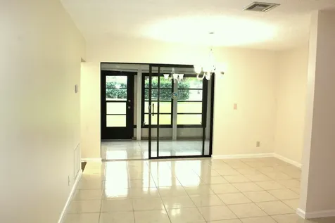 4450 Nutmeg Tree Lane Boynton Beach FL 33436