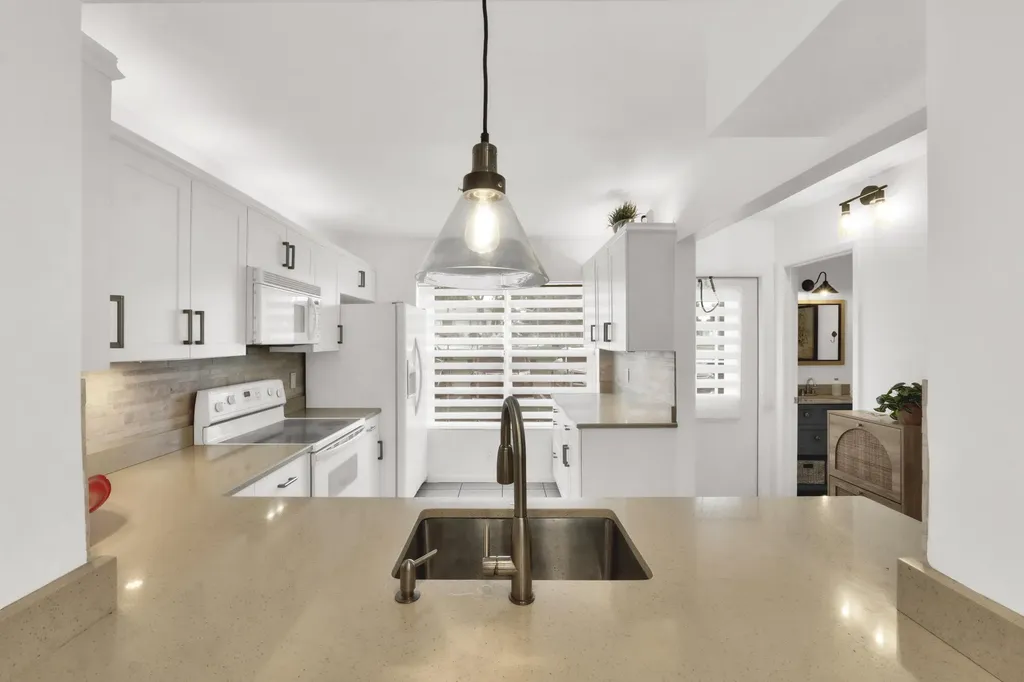 3714 Savoy Lane West Palm Beach FL 33417