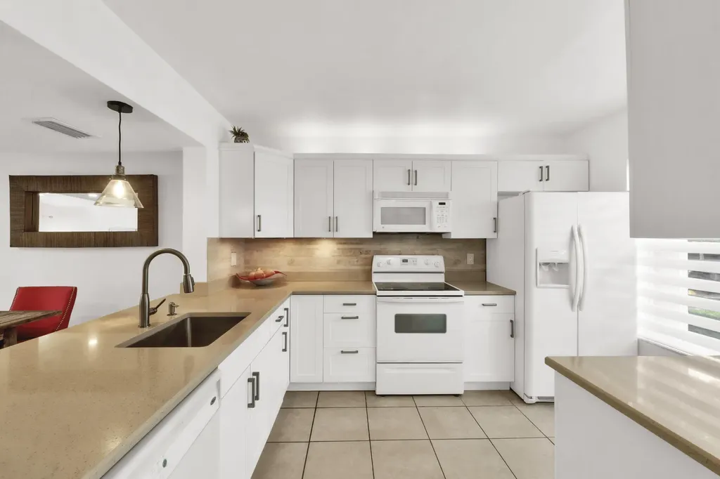 3714 Savoy Lane West Palm Beach FL 33417
